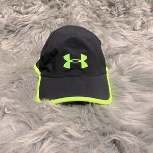 Under Armour Neon/Black Hat